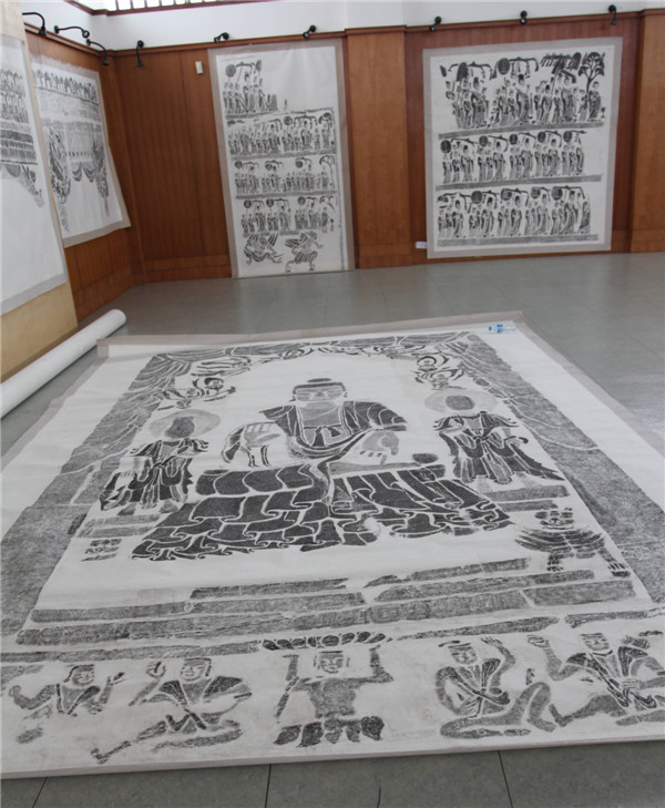 巩义石窟寺大佛已装裱14.jpg